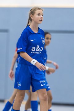 Bild 692 - C-Juniorinnen Loewinnen Cup